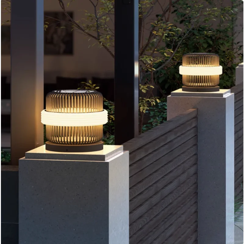 

Elegant retro Japanese garden lamp Garden decoration Hotel wind lamp Outdoor