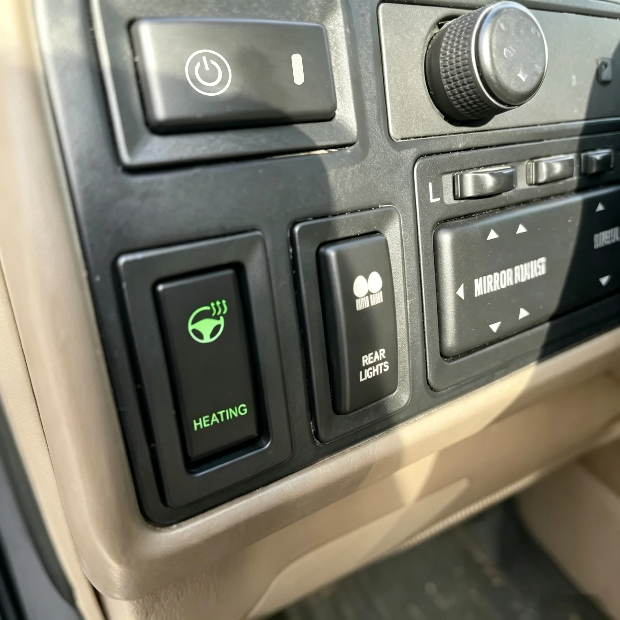 Green LED Backlit Car Push Switch 12V Boiler Compressor DRL ON-OFF Button For Toyota LandCruiser 60 75 78 79 80 Prado 90 95 view 5
