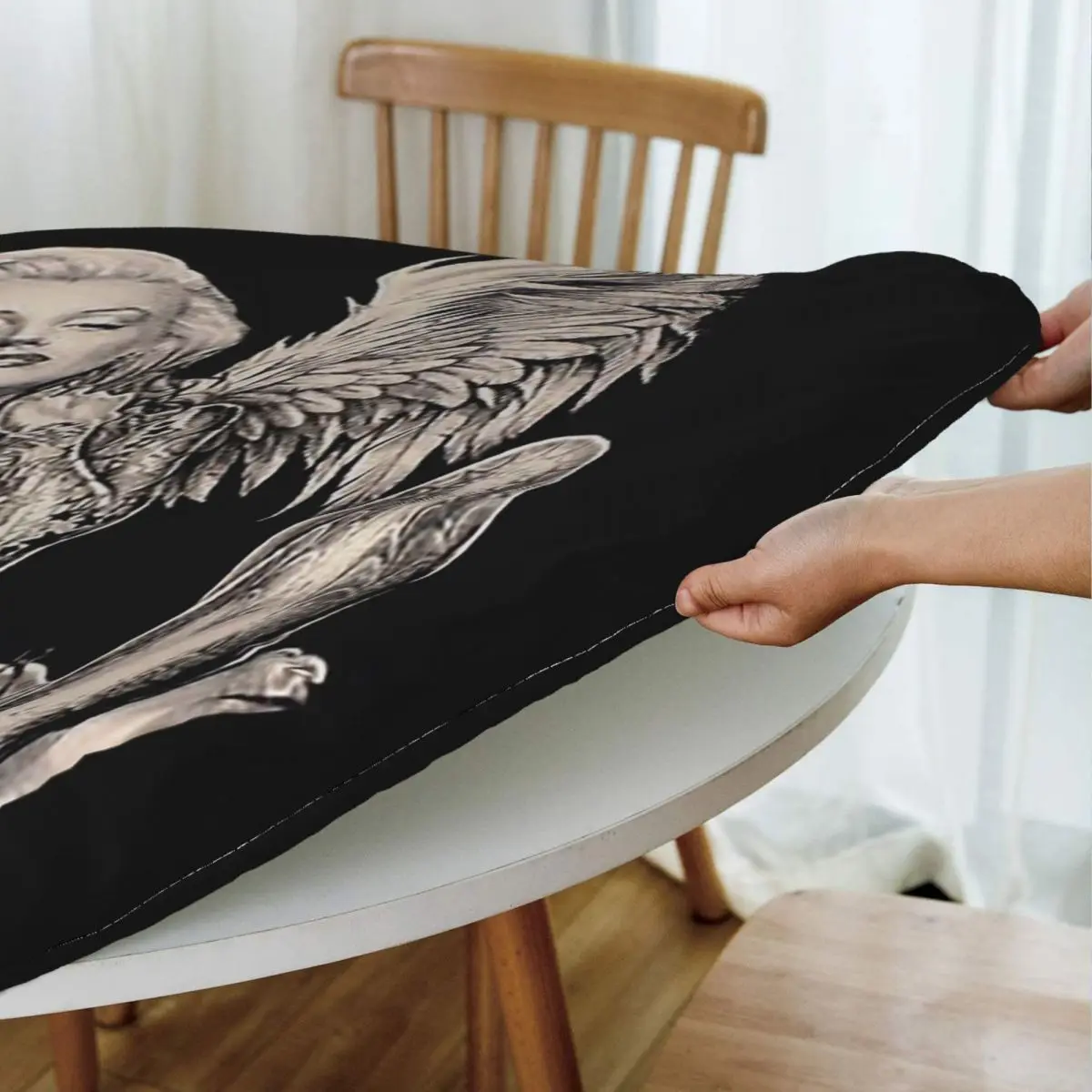 Marilyn Vintage Abstract Tattooed Angel Waterproof Round Tablecloth Oilproof Table Cloth for Kitchen Events Dining Table Cover