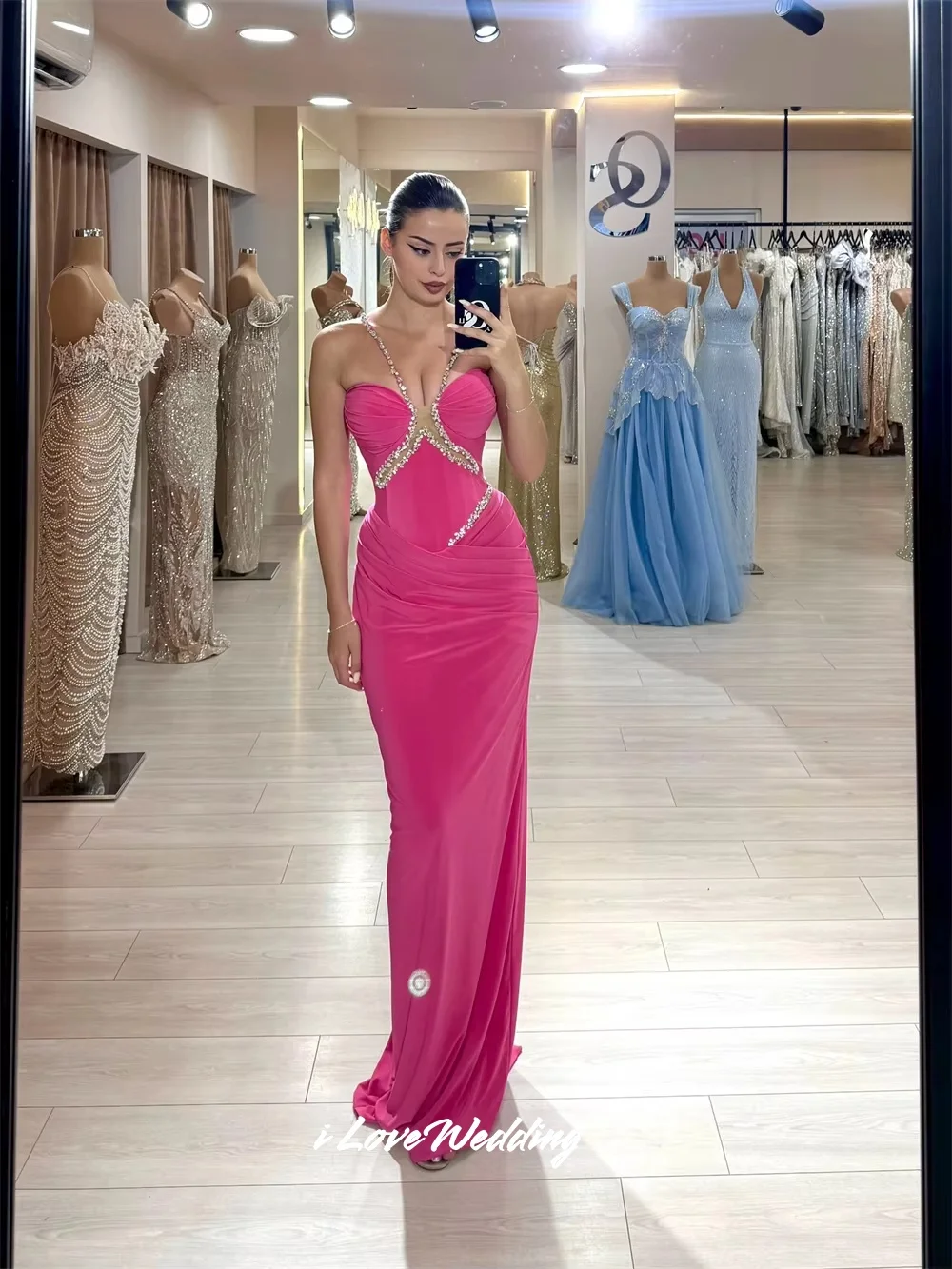 Rose Red Halter Hals Uitgesneden Plooien Galajurk Kristal Zeemeermin Vestidos De Noche Vloerlengte Avondjurken Geplooid Op maat