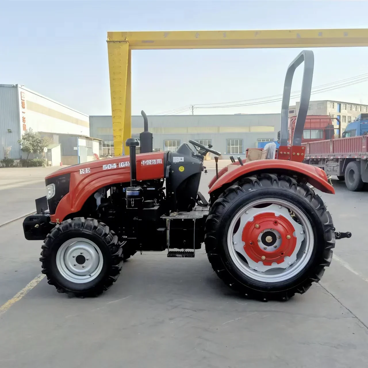 Trattori agricoli agricoli 50 Hp 504 Mini trattori agricoli 4x4 per la vendita di trattori in tutto il mondo