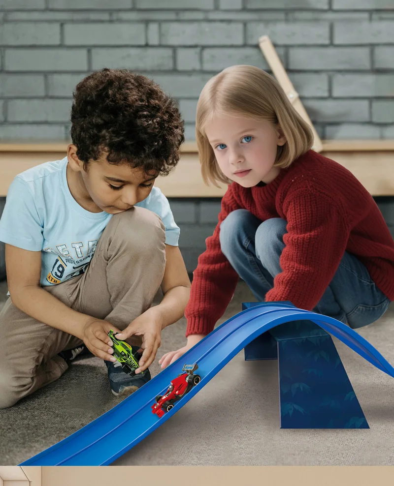 5M 플렉시블 트랙 장난감 & 미니어처 자동차 DIY 경쟁 레일 차량 게임 휴대용 롤업 레이스 트랙 교육용 선물 어린이용