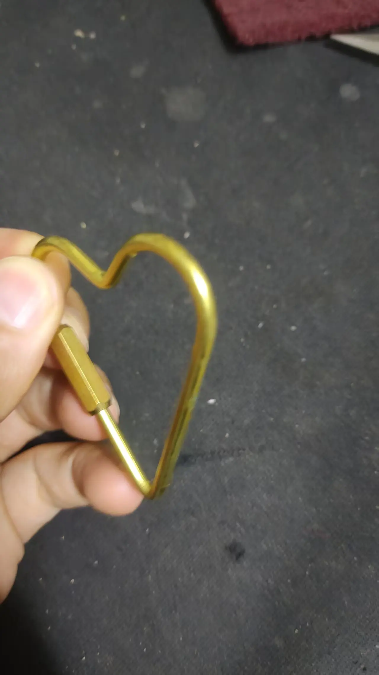 Custom Order for 25 Pcs L Oval Run Course Screw Lock Carabiner Keychain