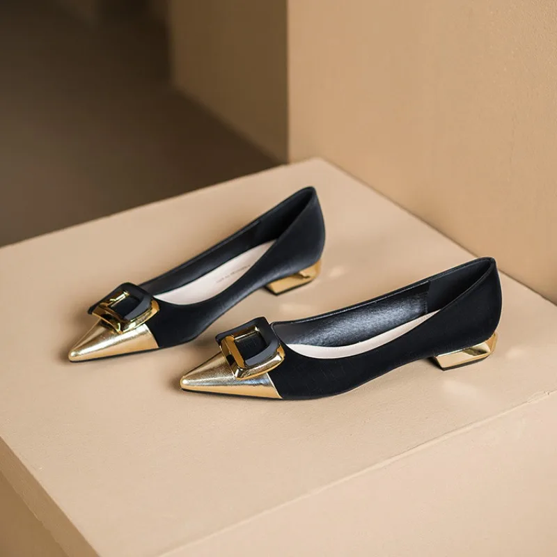 

2026 New Women's Shoes Exquisite Metal Pointed Tip Low Heels for Woman Elegant French Casual Shoes Designer Shoes Zapatos Mujer