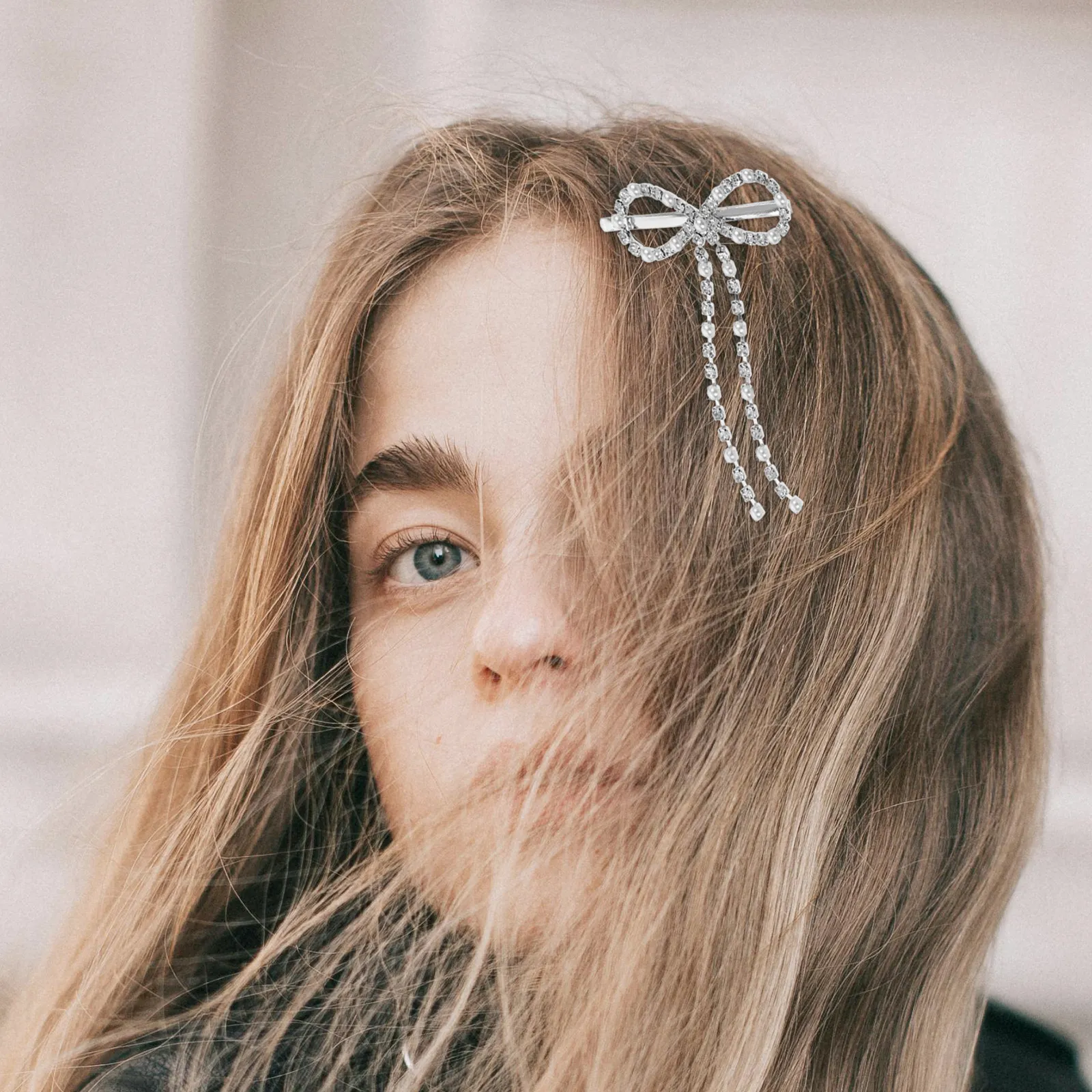 

2Pcs Small Bow Hair Clips Rhinestone Metal Hairpins for Women Cute Hair Accessories for Daily Wear Party Decoration