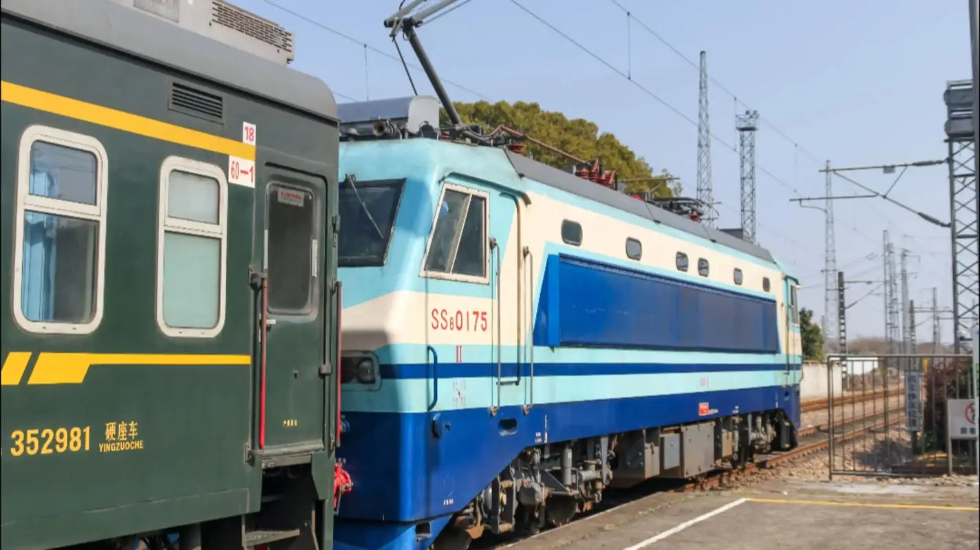 6000 واط 5kw مزدوج MPPT طاقة الرياح نظام هجين شحن جهاز تحكم يعمل بالطاقة الشمسية 12 فولت 24 فولت 48 فولت منظم تلقائي للاستخدام المنزلي مولد طاحونة الهواء