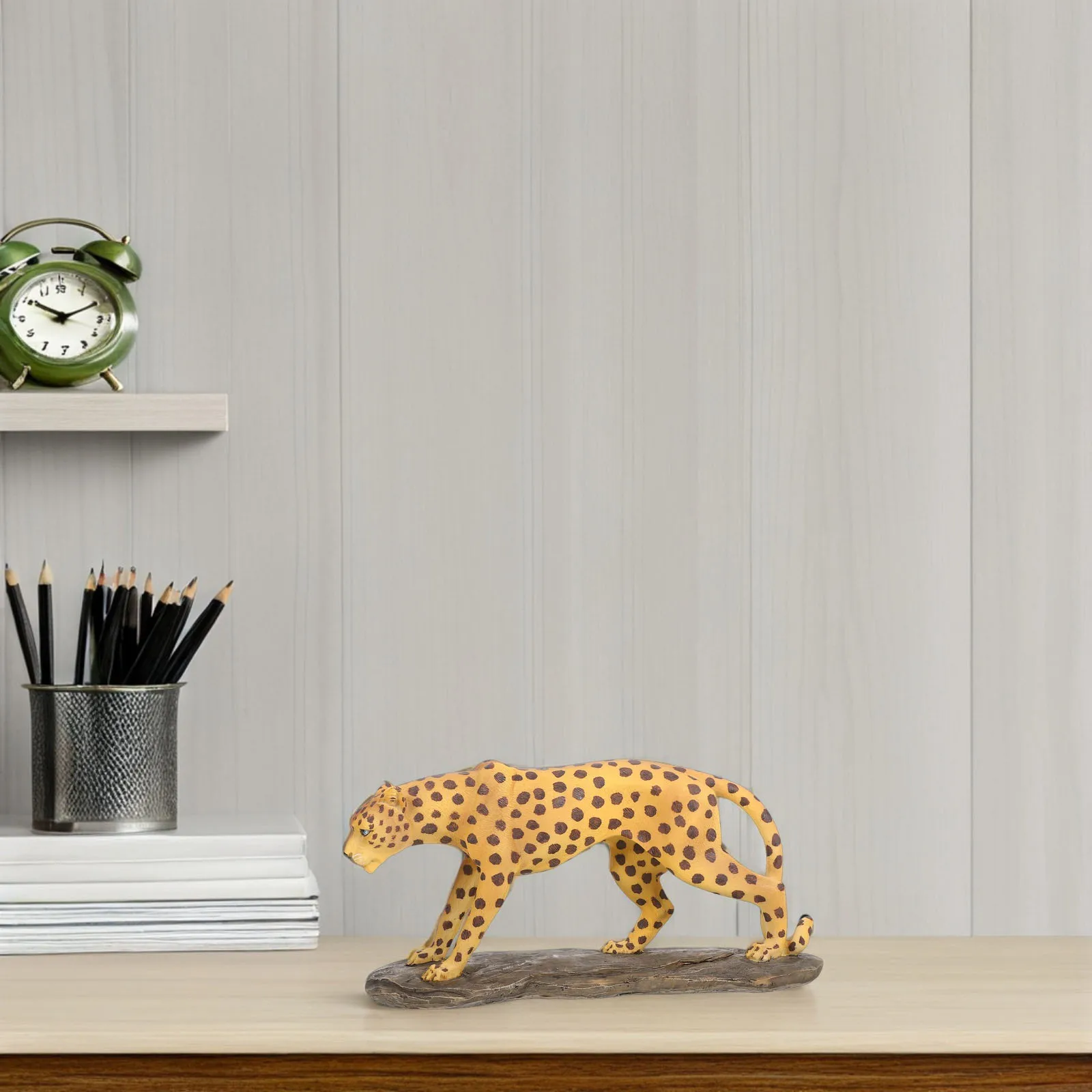 

Resin Leopard Statue Animal Sculpture Decor Figurine Bookshelf Desktop Office Crafts Detailed Charm Versatile for Family