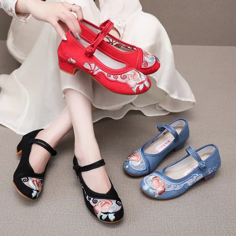 Туфли женские с вышивкой, дышащая сетчатая ткань, средний и низкий каблук, в национальном стиле ханьфу, чонсам, китайские, Размеры 35-41, на лето Туфли женские с вышивкой, дышащая сетчатая ткань, средний и низкий каблук, в национальном стиле ханьфу, чонсам, китайские, Размеры 35-41, на лето