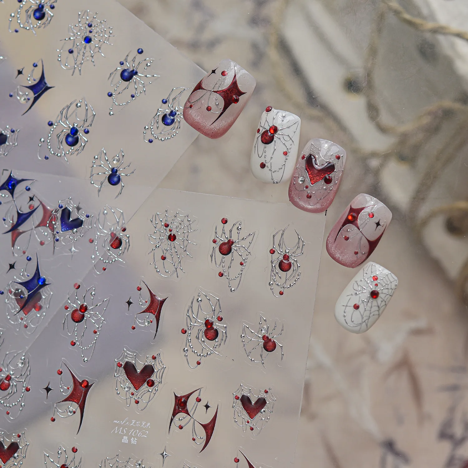 Silber Blau Rot Spinnen-Hohlmetall-Spinnennetz Spitze Herz-Netzrahmen Vierpunkt-Stern Dunkel Gotischer Strass 5D Nagelkunst-Aufkleber