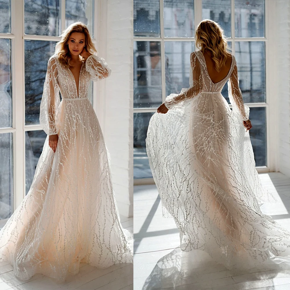 فساتين زفاف فريدة من نوعها على شكل حرف a للنساء مثيرة بياقة على شكل V عميقة وأكمام طويلة من التل مخصصة بدون ظهر سويب تراين رداء De Mariée