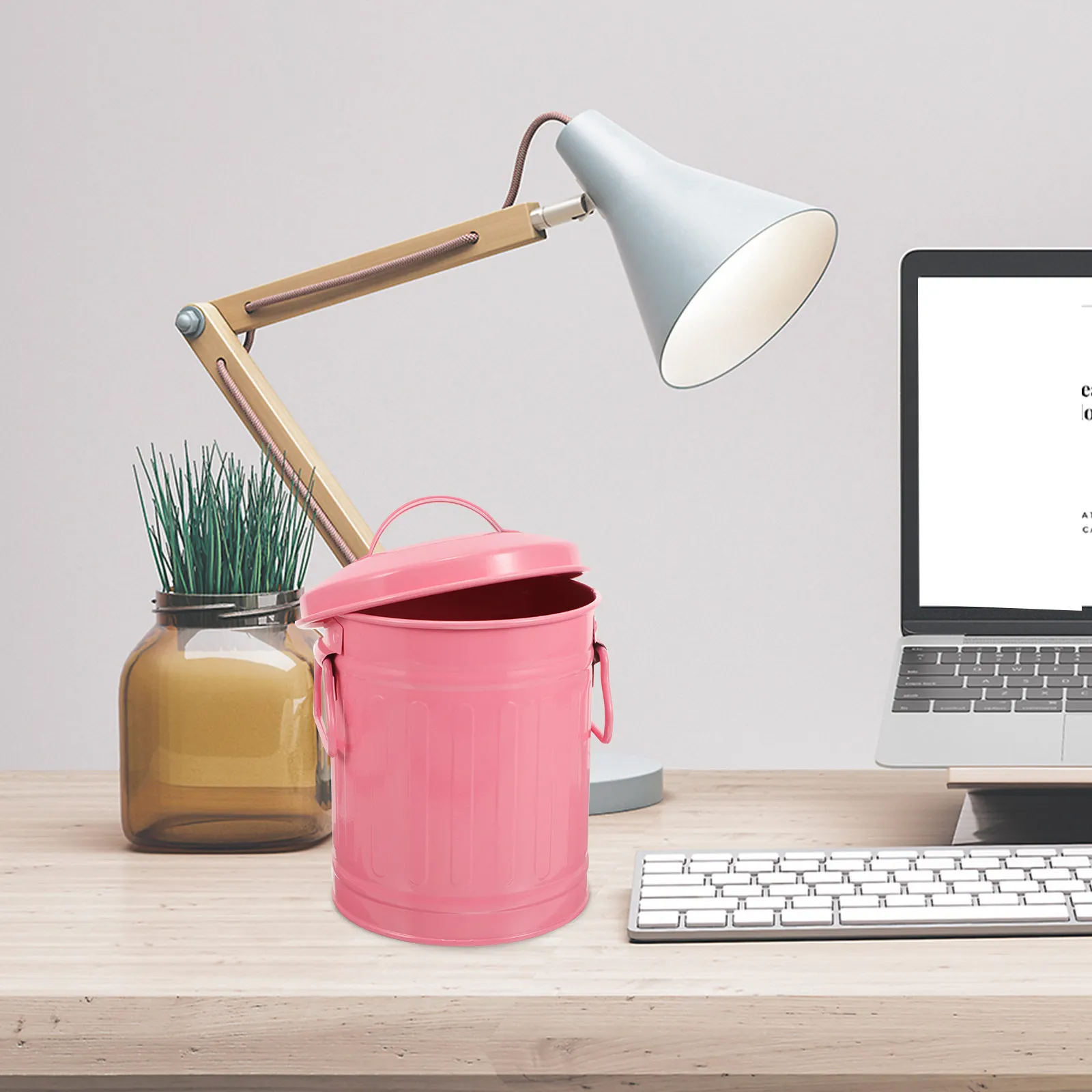 

Metal Desktop Trash Can with Lid Small Iron Waste Bin for Office Home Bedroom Kitchen Car Minimalist Design Mini Garbage Bin