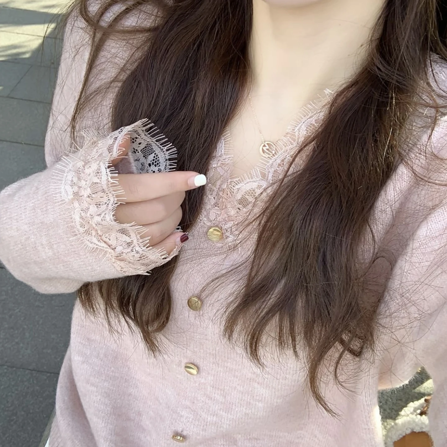 

Розовый Sweet e Lace Splice V-Ne Long Sve вязаный свитер женский осенне-зимний свободный универсальный базовый слой топ