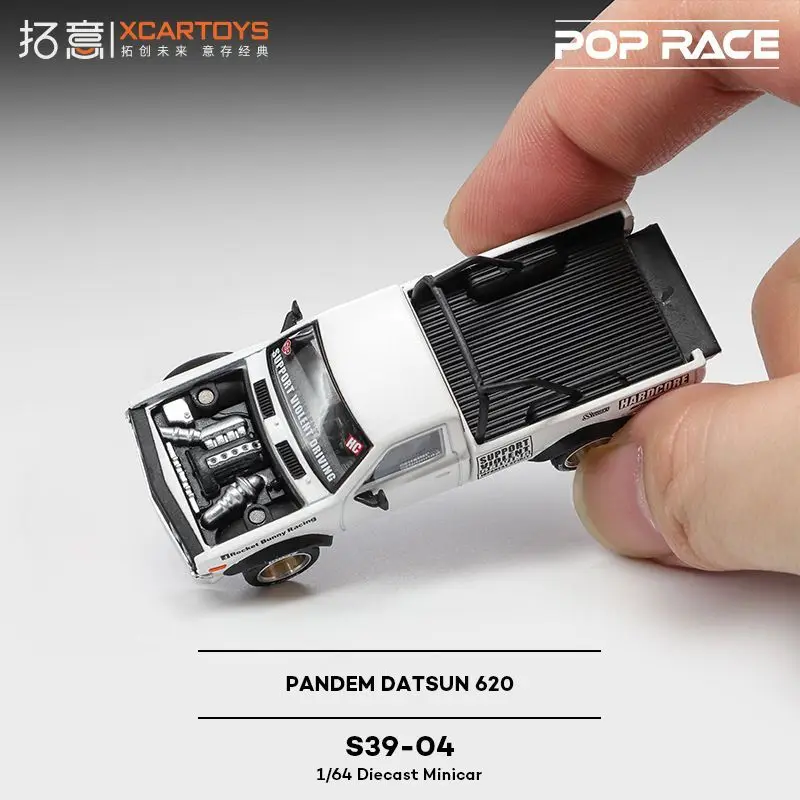 

Модель пикапа POP RACE Alloy 1/64 Nissan DATSUN PANDEM DATSUN 620 белого цвета
