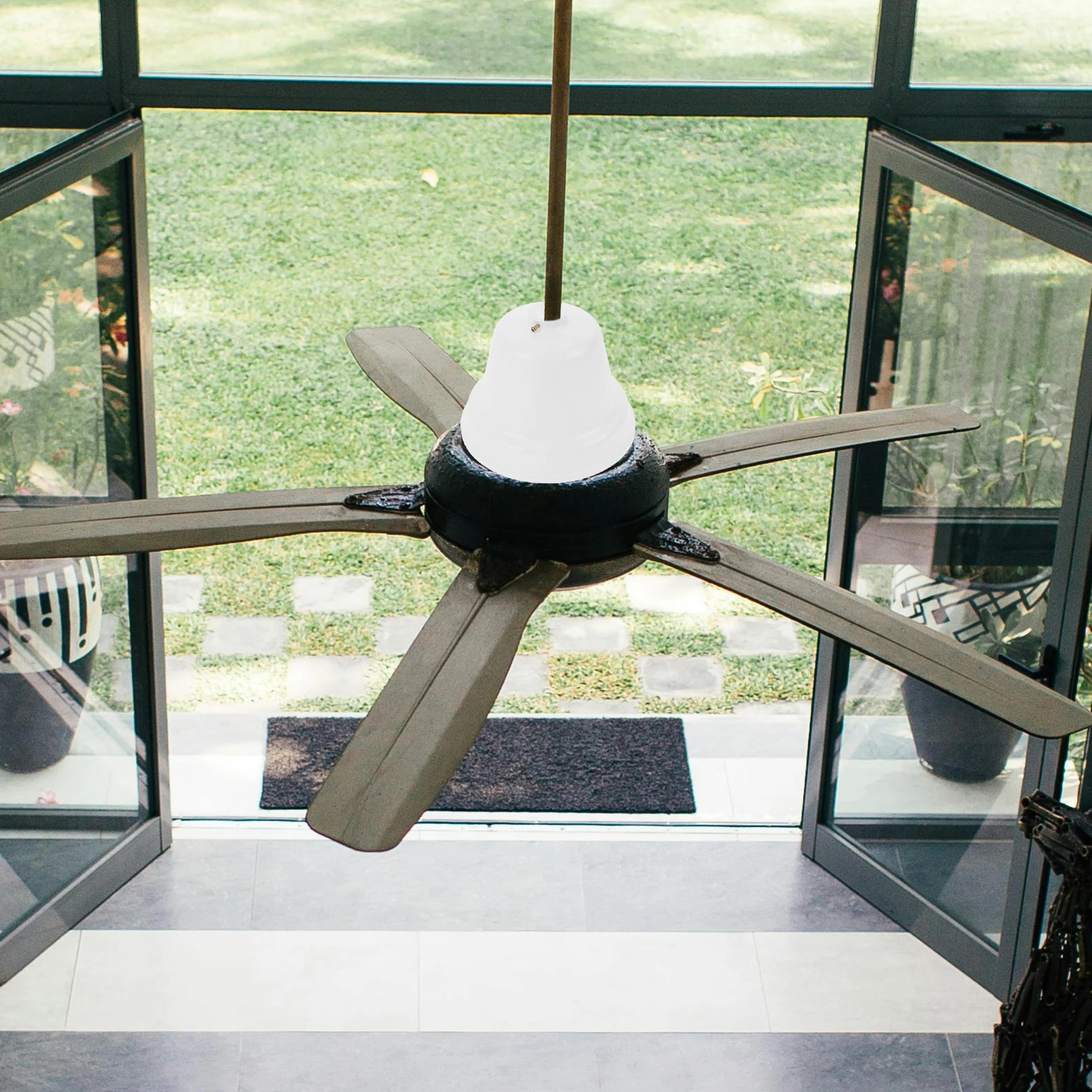 

2pcs Universal Ceiling Fan Canopy Cover Extra Large Dust Protector Easy Install Bottom Cover Parts Pendant Light