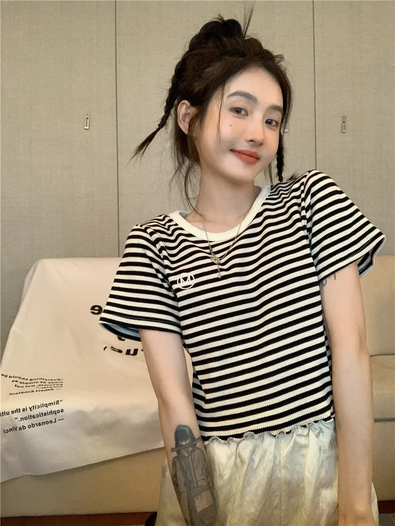 2025 neue Gestreiften Crop Top Frauen Koreanische Crew Neck Sommer Print Kurzarm Tops Dünne Beiläufige Einfache Alle-spiel frauen T Shirts – Detail 13