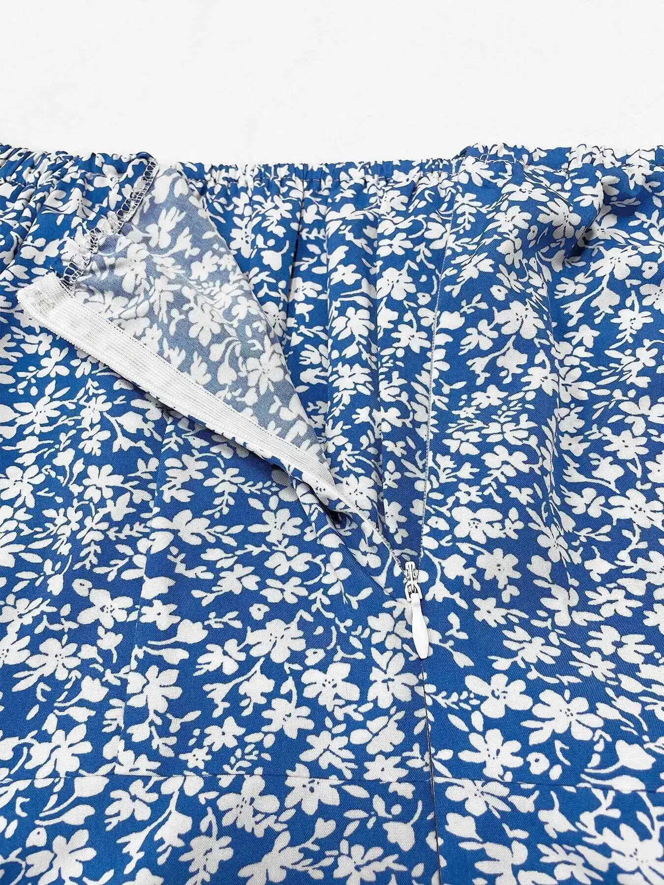 여성 보헤미안 스타일 휴가복 프렌치 스타일 꽃무늬 프린트 주름 장식 허벅지 트임 밀크메이드 퍼프 소매 스퀘어 넥 드레스 97AZ