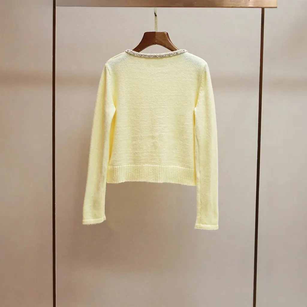 

Yili Zhuoya Зимний модный корейский стиль, инкрустированный бриллиантами вязаный кардиган и жилет с круглым вырезом, комплект из двух предметов для женщин