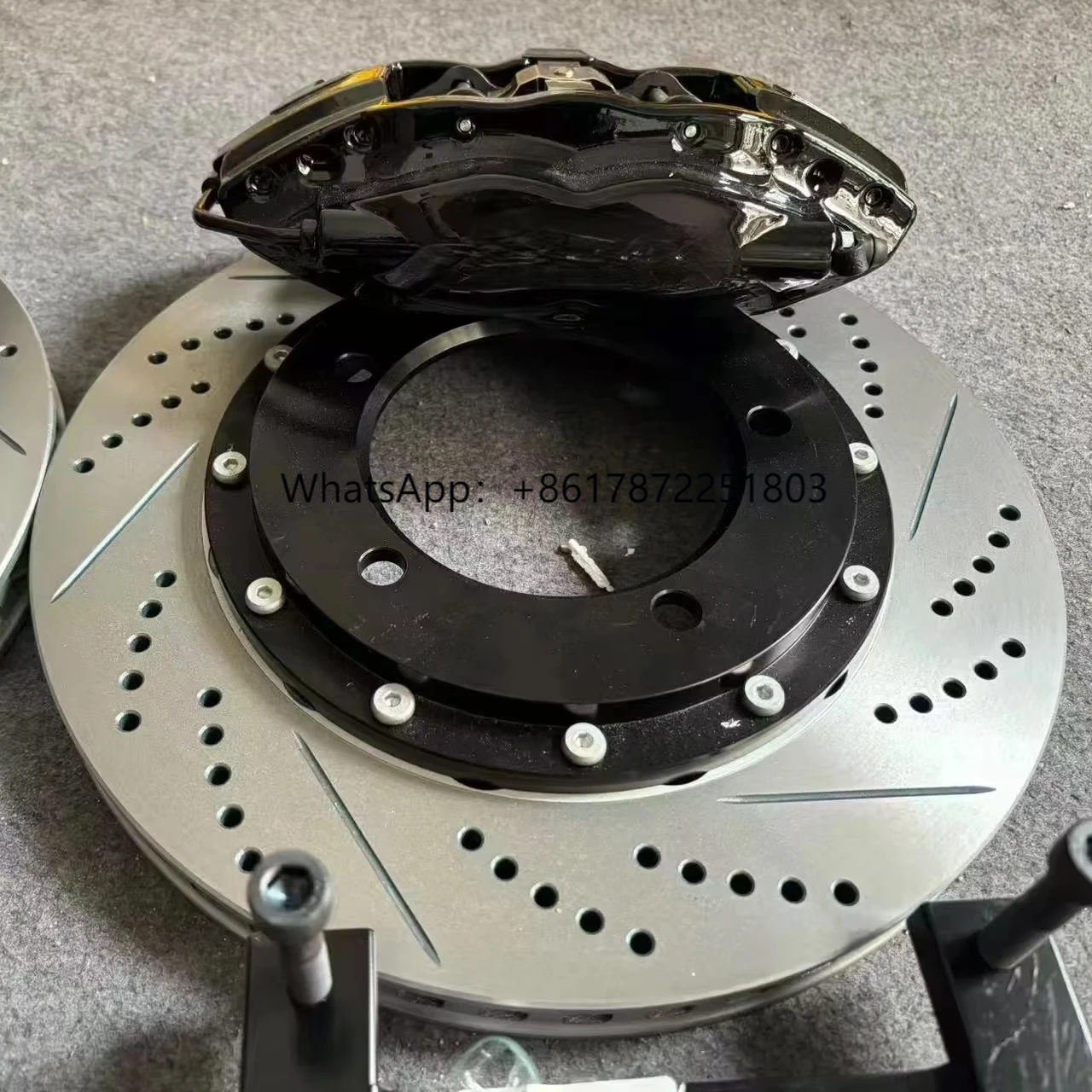 

High Performance Brake System 6 Piston Front and 4 Piston Rear Big Brake Kit Brake Disc Rotor for LC79/Mercedes Benz