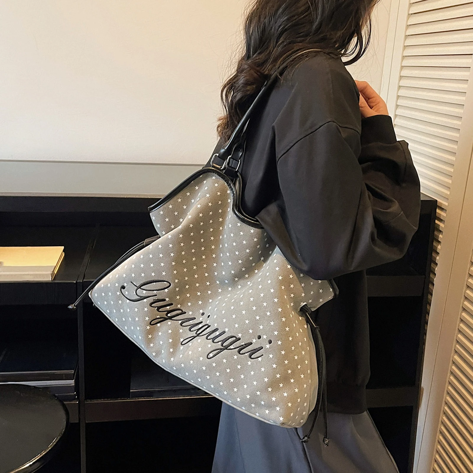 Women Faux Suede Shoulder Bags - Embroidery Workshop 评论和价格