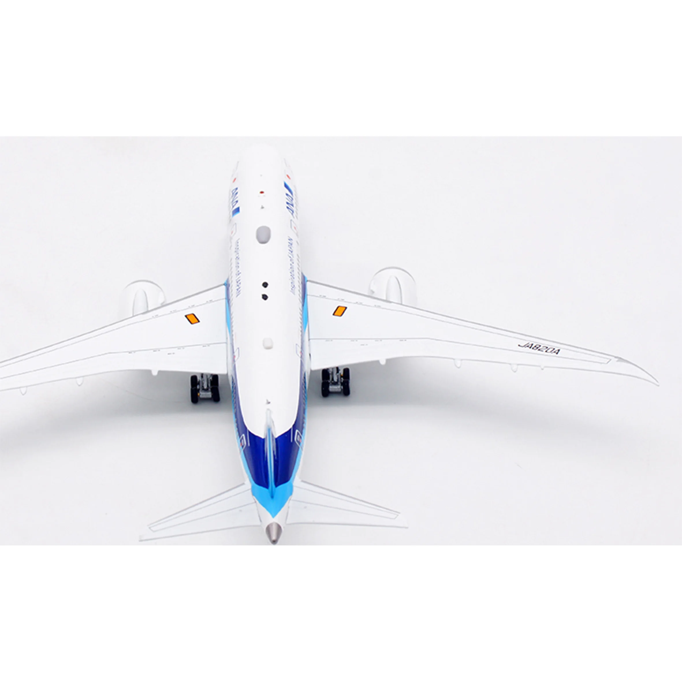 1/400 AV4244 Japanese ANA B787-8 aircraft model JA820A Flight/landing attitude can be switched