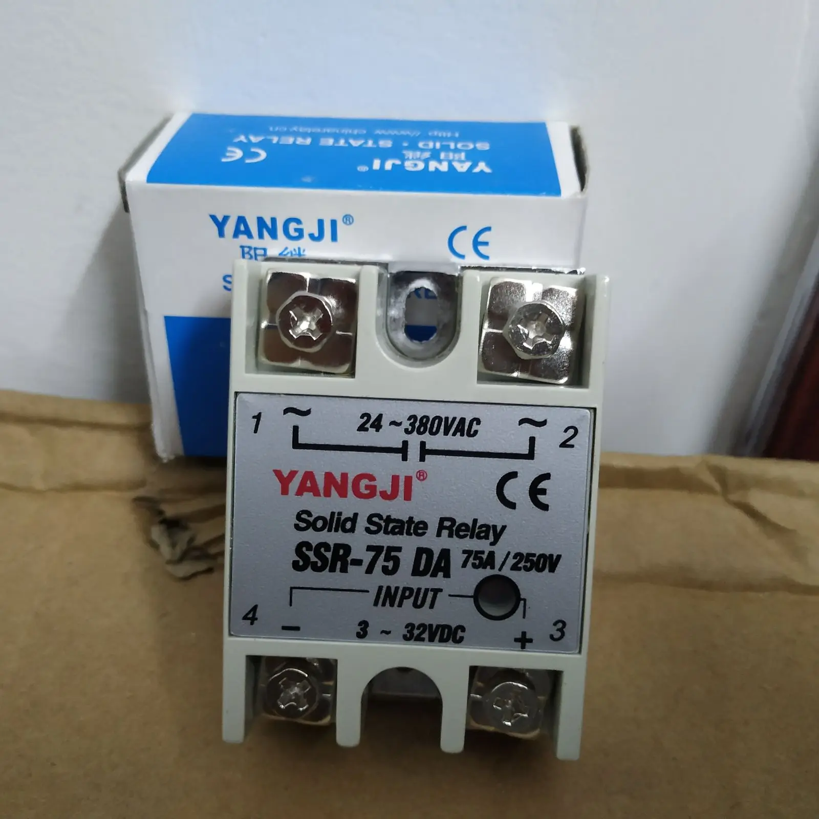 

Male relay single-phase AC solid state relay SSR-75DA load 75A