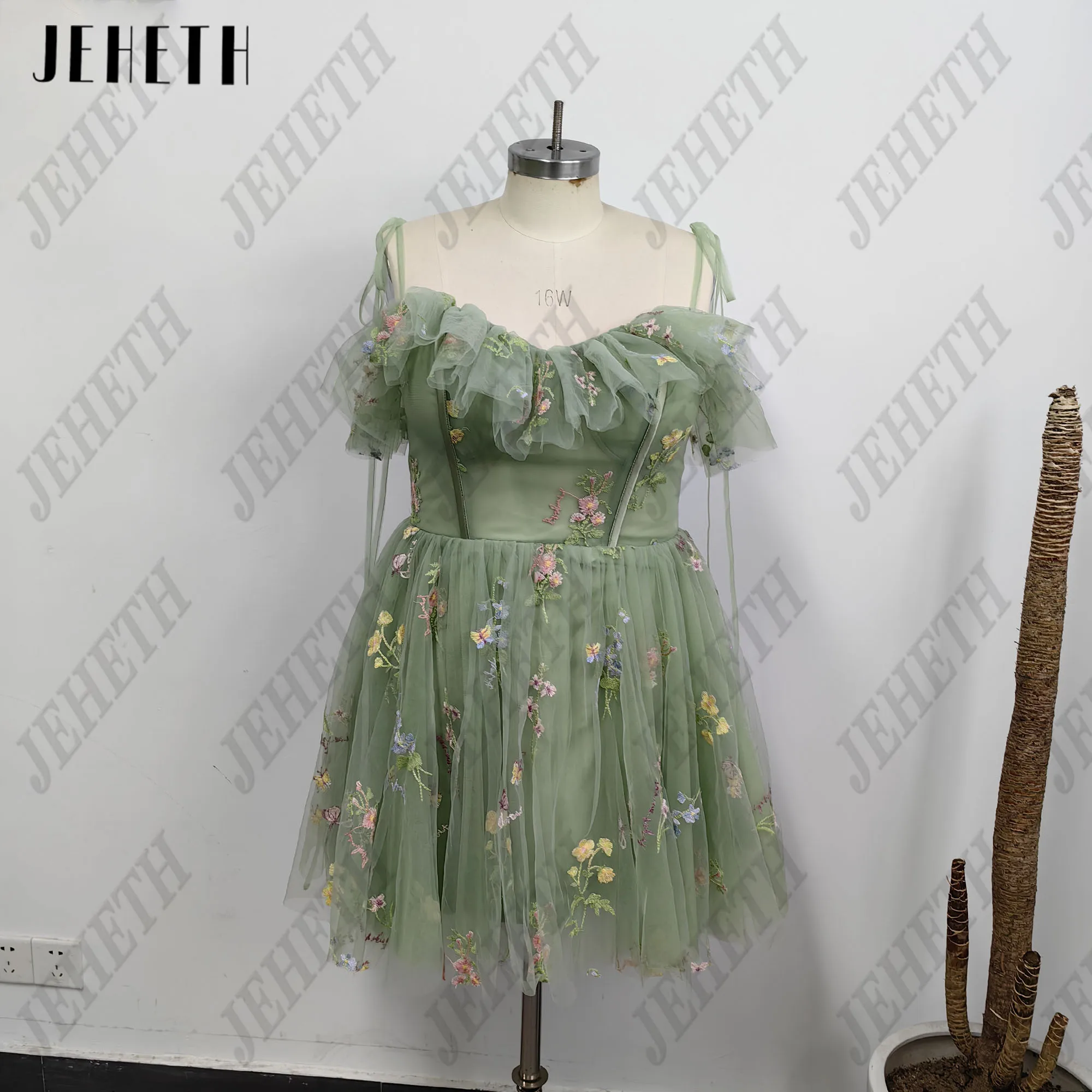 JEHETH Short Prom Dresses Green Homecoming Vintage Party Ruffle Embroidery Mini Evening Gown Off Shoulder Vestidos De Graduación