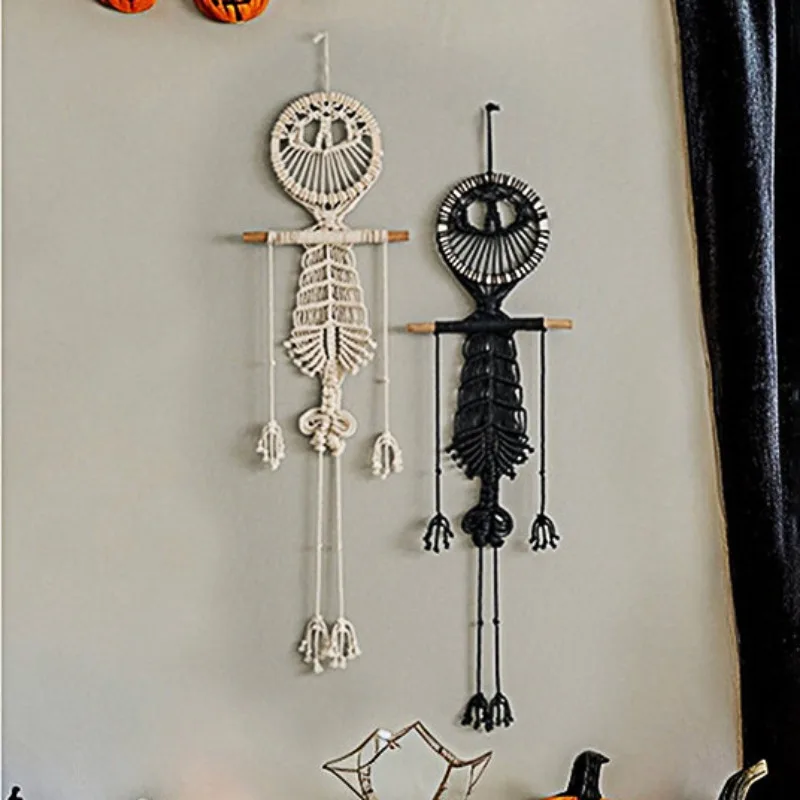 

2023 New Christmas Decoration Handwoven Tapestry Skeleton Head Hanger Halloween Room Wall Decor Home Wall Hanger Decoration