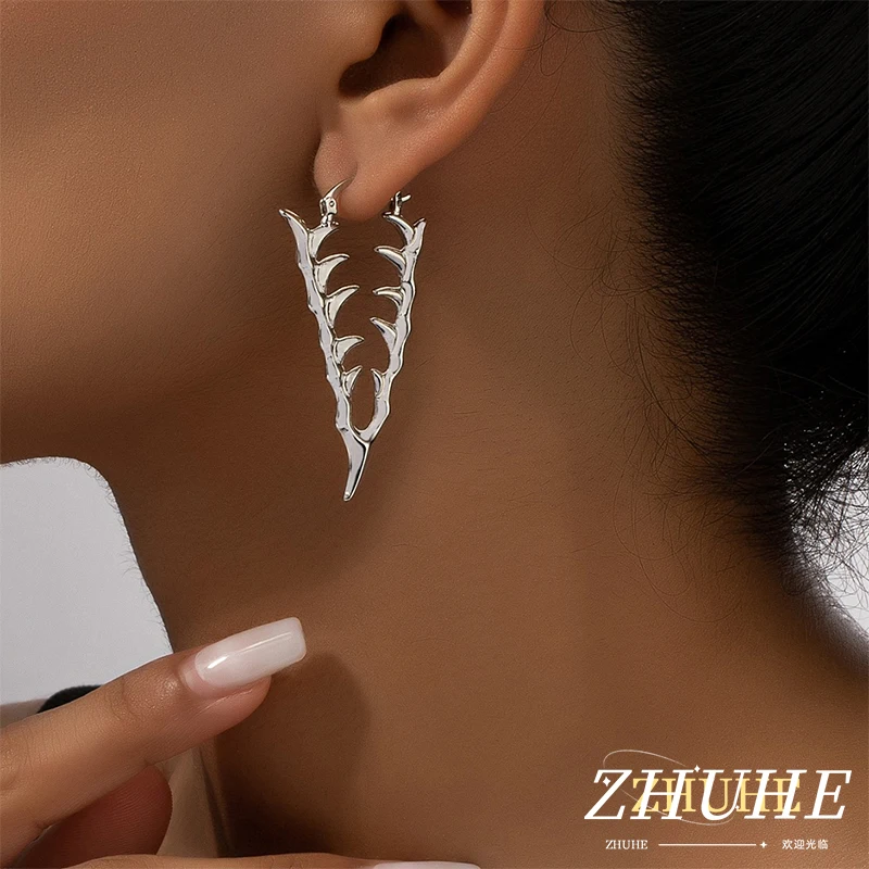 2024 New Serrated Earrings Cyberpunk Style Men's And Women's Jewelry Party Gift