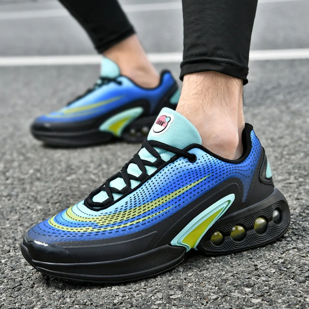 

2026 Oversized shoes with breathable mesh for teenagers and couples, air cushioned sports shoes, running shoes