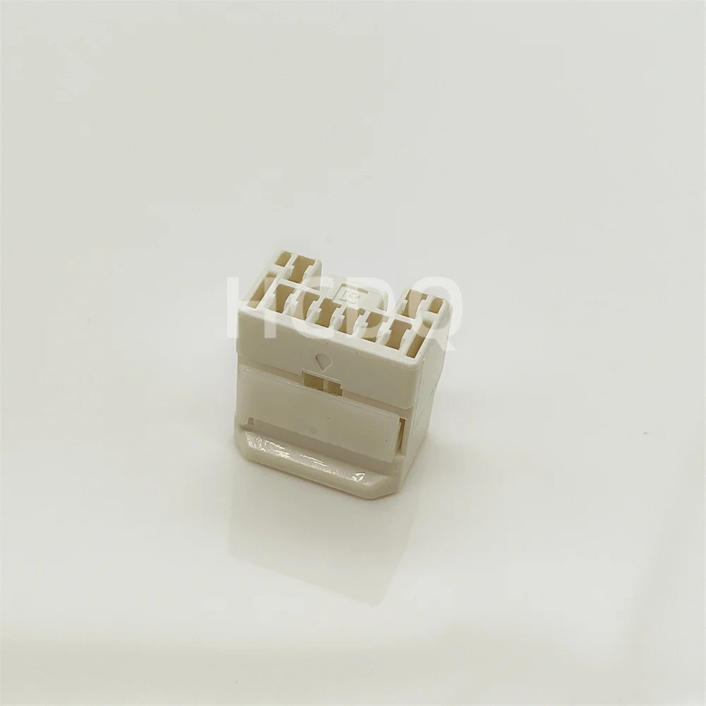 Conector macho e fêmea do automóvel Shell e conector, original, 90980-11533, 8Pin, estão disponíveis a partir de estoque