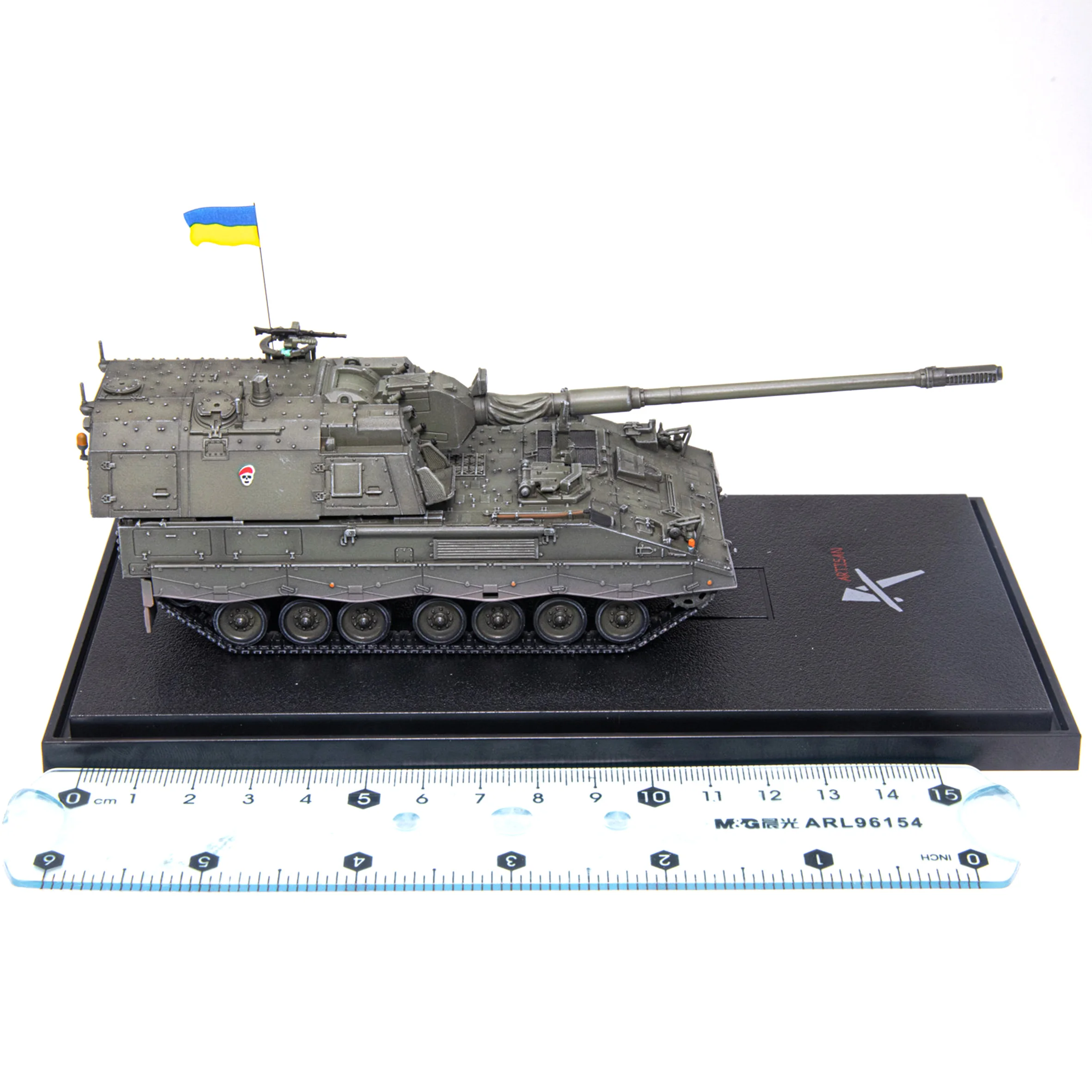 AS 1/72 Ukrainian PZH2000 self-propelled gun model (with flag) static finished model