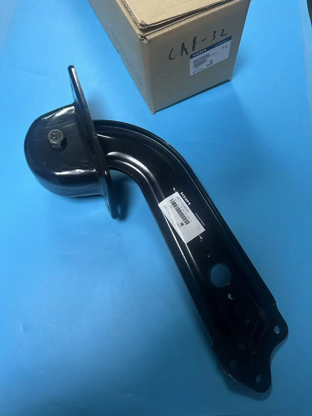 

Genuine Rear Suspension Trailing Arm Assy Left 4551034000 Right 4552034000 For Ssangyong Korando C 2010-2018