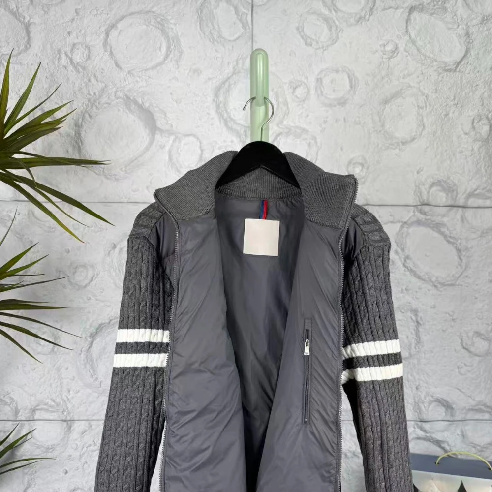 Luxury Brand Men Down Jacket Winter Men High Quality Hooded Warm Sweater Casual Thicken Male Designer Winter Jackets Warm Coat