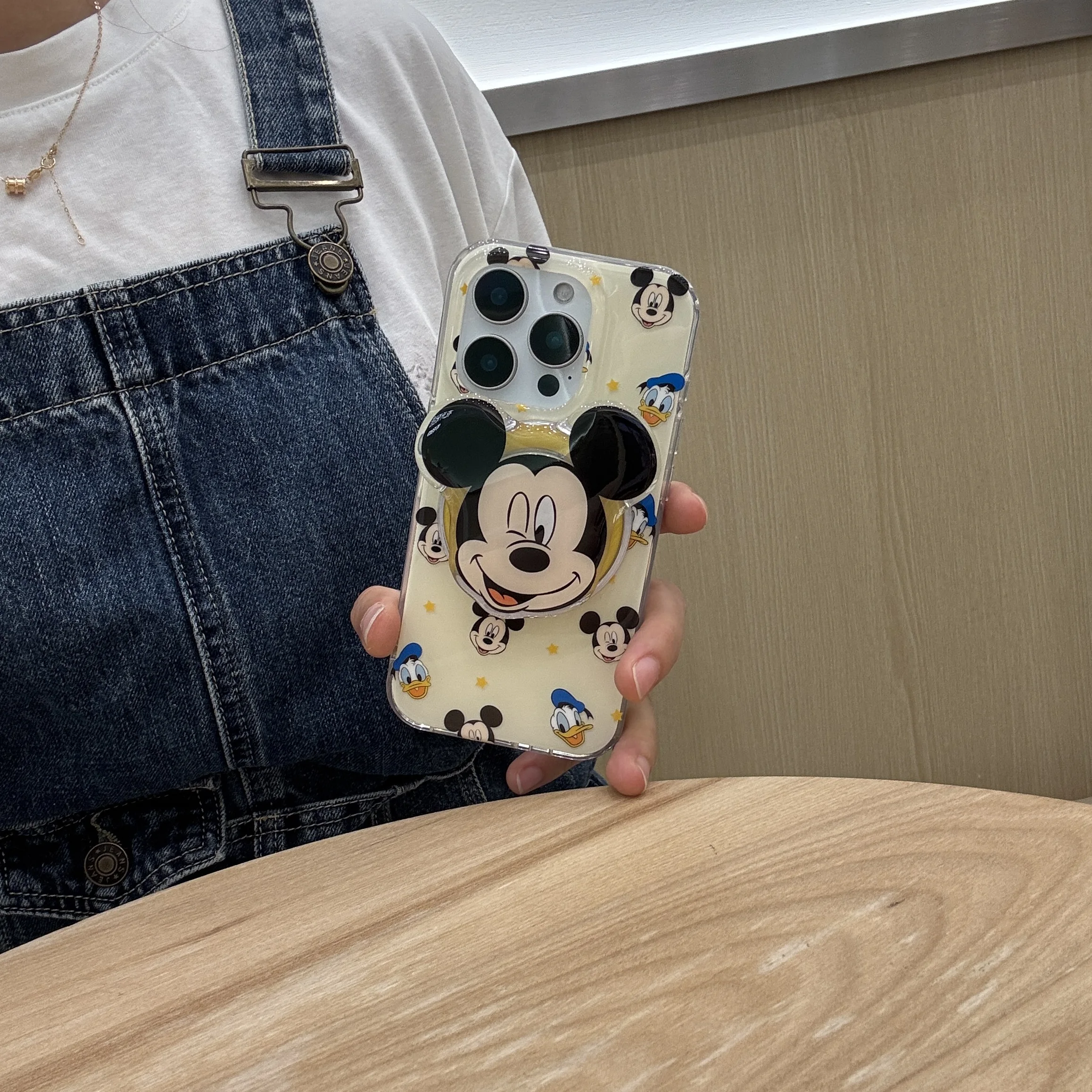 كارتون ديزني لدونالد داك ميكي ماوس شفط المغناطيس شل قوس جراب هاتف مريح آيفون 16 13 14 15 ProMax