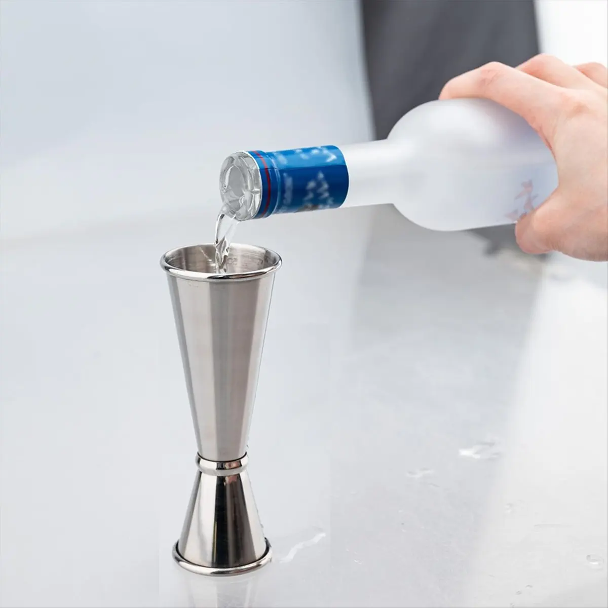 LUCK 2 Pcs Jigger for Bartending, Cocktail Jigger 2 Oz 1 Oz , Bar Accessories, Cocktail Measuring Cup, Silver