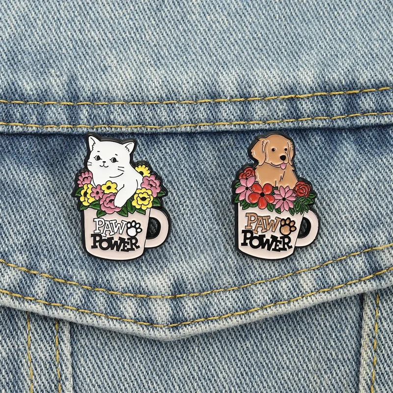 Paw Power Becher Emaille Pins Katze Hund Blumen Tasse Broschen Revers Abzeichen Cartoon Blumen Tier Schmuck Geschenk für Freunde