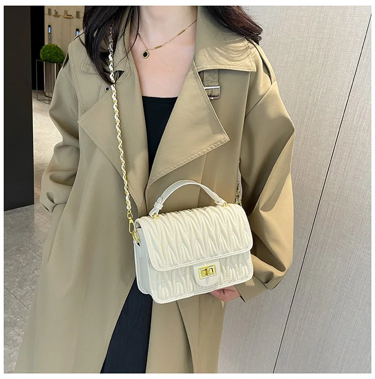 

Luxury Brand Classic Elegant Leather Tote Bag for Women Famous Designer Popular Messenger Bag for Stylish Ladies