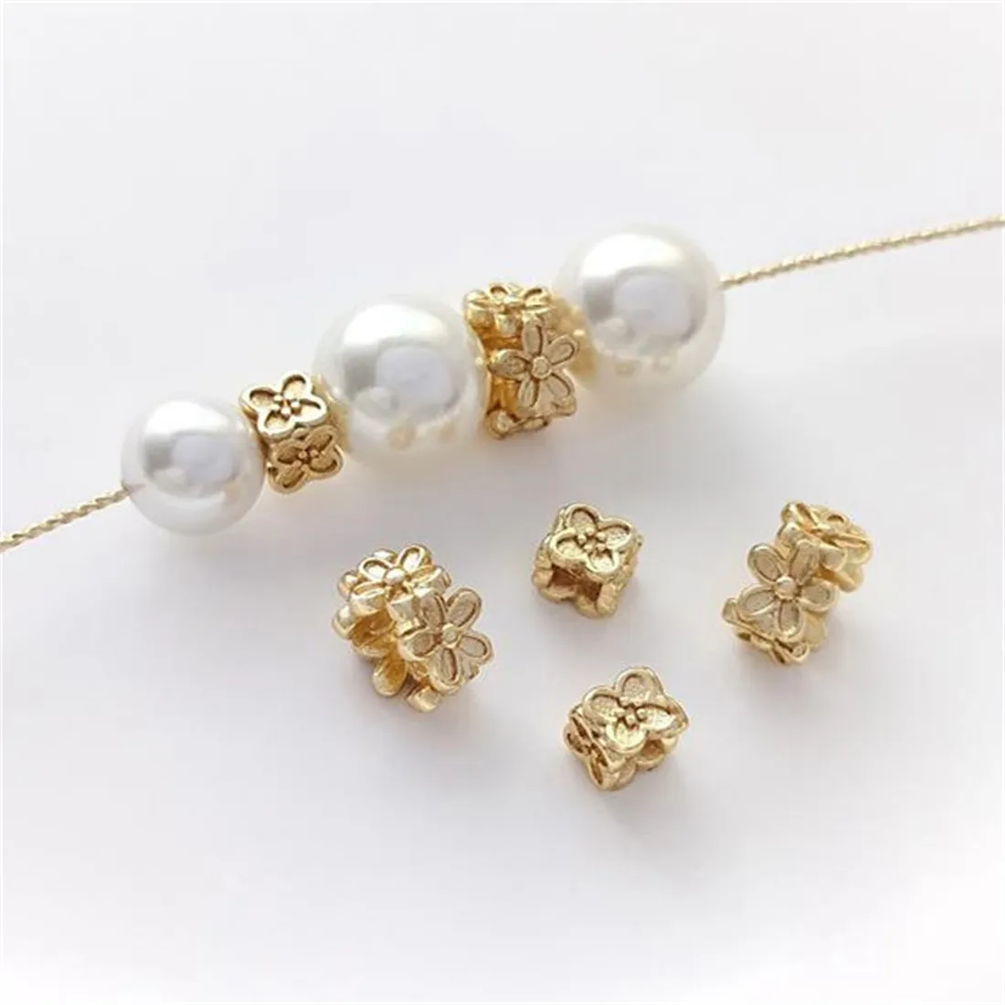 1PCS 14K Gold-Wrapped Square Shaped Flower with Separated Beads, Five Flower Rings, DIY String Pearl Bracelet Accessories, C356