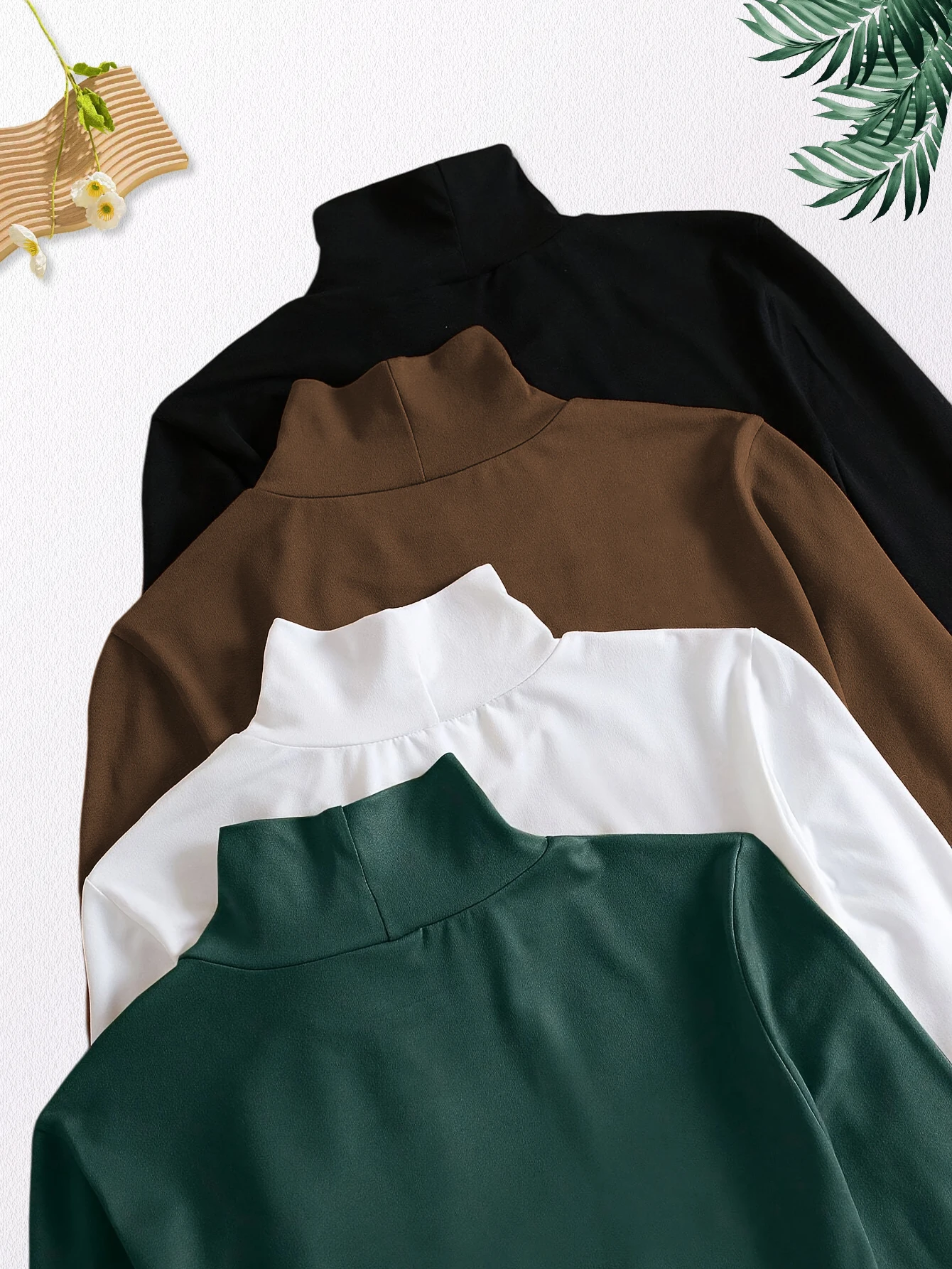 

Комплект из четырех предметов однотонных повседневных футболок, которые хорошо продаются в Европе и Америке на осень и зиму.