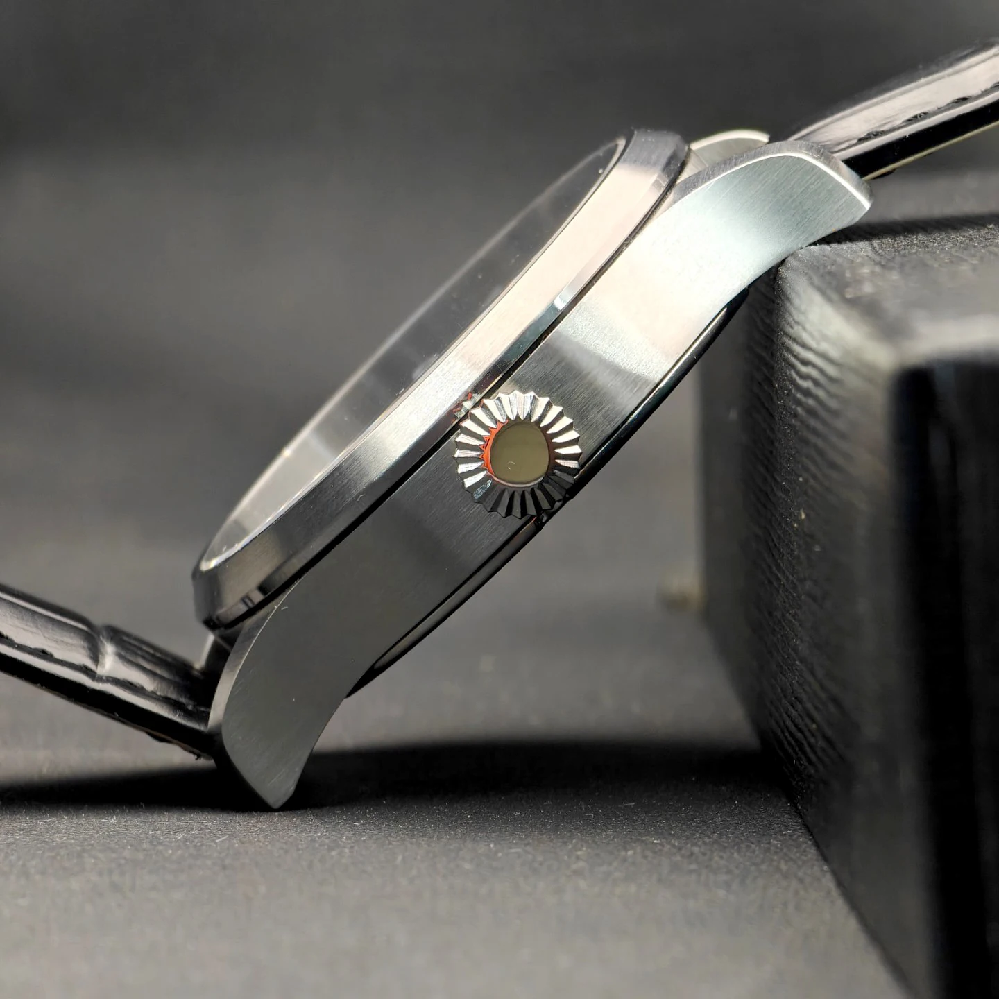 Corgeut Herren Luxus-Modeuhr, 42mm, Saphirglas, St3600 Uhrwerk, 316L Stahlgehäuse, 50m wasserdicht, reloj homb – Detail 3