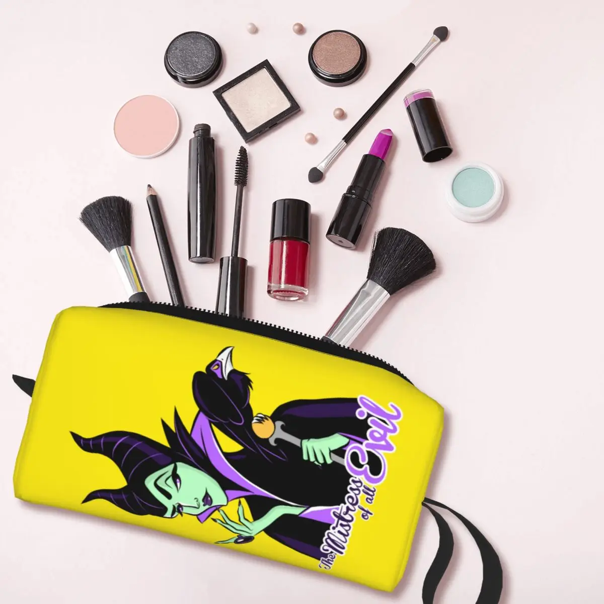 مخصص Maleficent عشيقة الشر حقيبة أدوات الزينة للنساء مستحضرات التجميل ماكياج المنظم سيدة الجمال تخزين صندوق أدوات Dopp