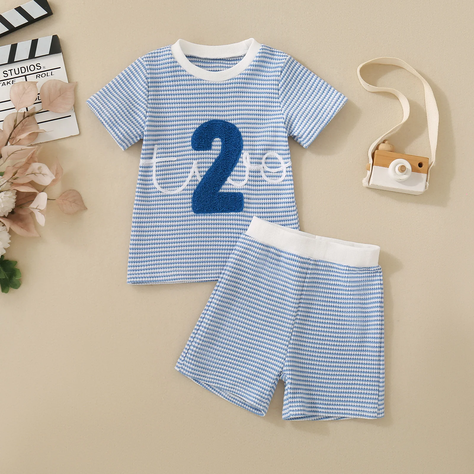Summer Neutral Infant Blue Digital Two Embroidered Short Sleeve Top T-Shirt and Shorts Two-piece Birthday Set