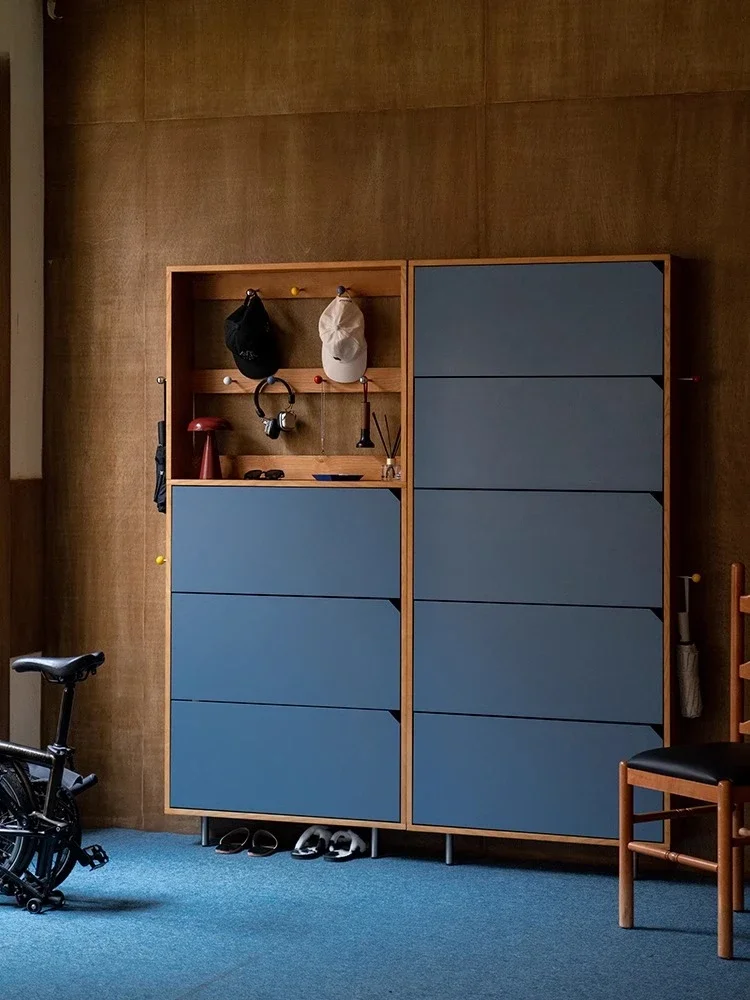 هلسنكي، خزانة الأحذية، طراز القرون الوسطى