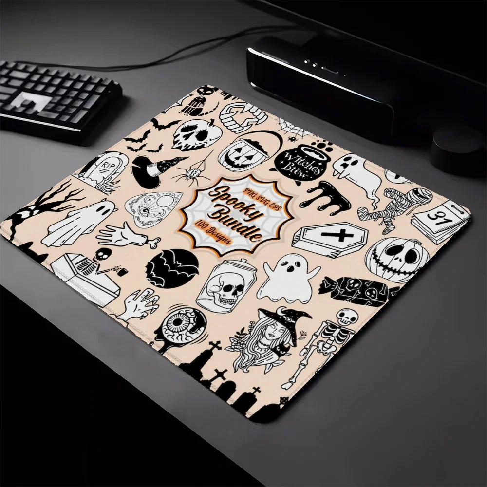 Gaming Mouse Pad Gamer Small Halloween Mouse for Computer Deskmat Mausepad Pc Accessories Rubber Mat Pad on the Table Mousepad