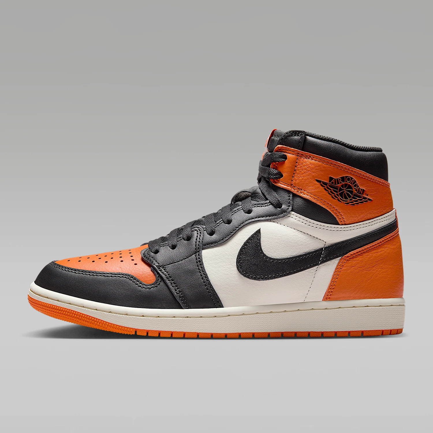 Scarpe da skate sportive alte Nike Air Jordan 1 originali DZ5485-008