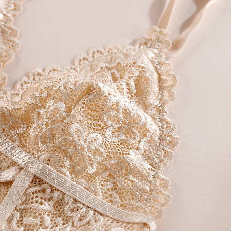 1Pcs Women's Lingerie Lace Sexy Transparent Bra Woman Underwear Bralette Tube Tops Bra For Lady BANNIROU view 4