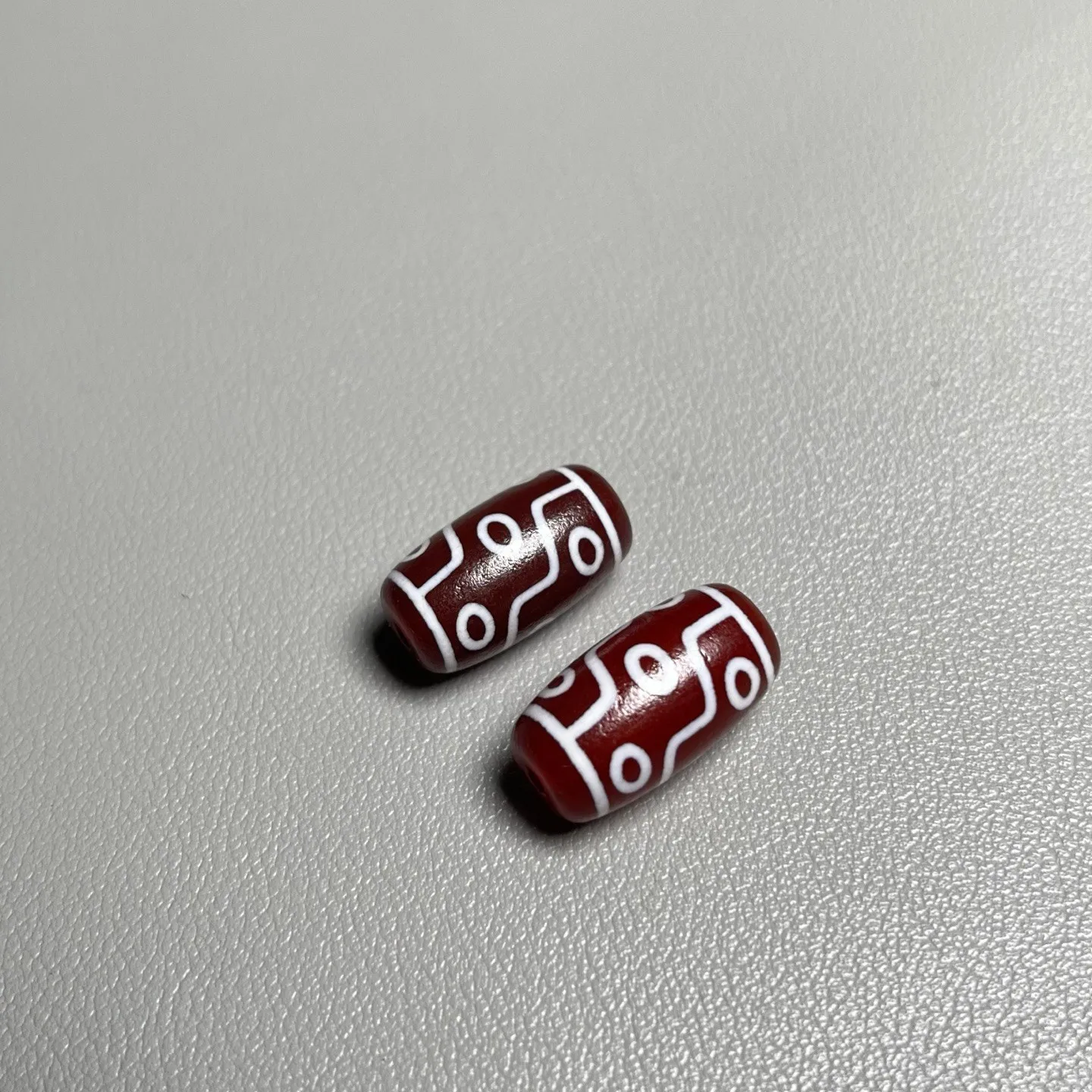 Пара тибетских натуральных красных старых агатовых бусин Дзи с 9 глазами 20 мм * 10 мм Z1026