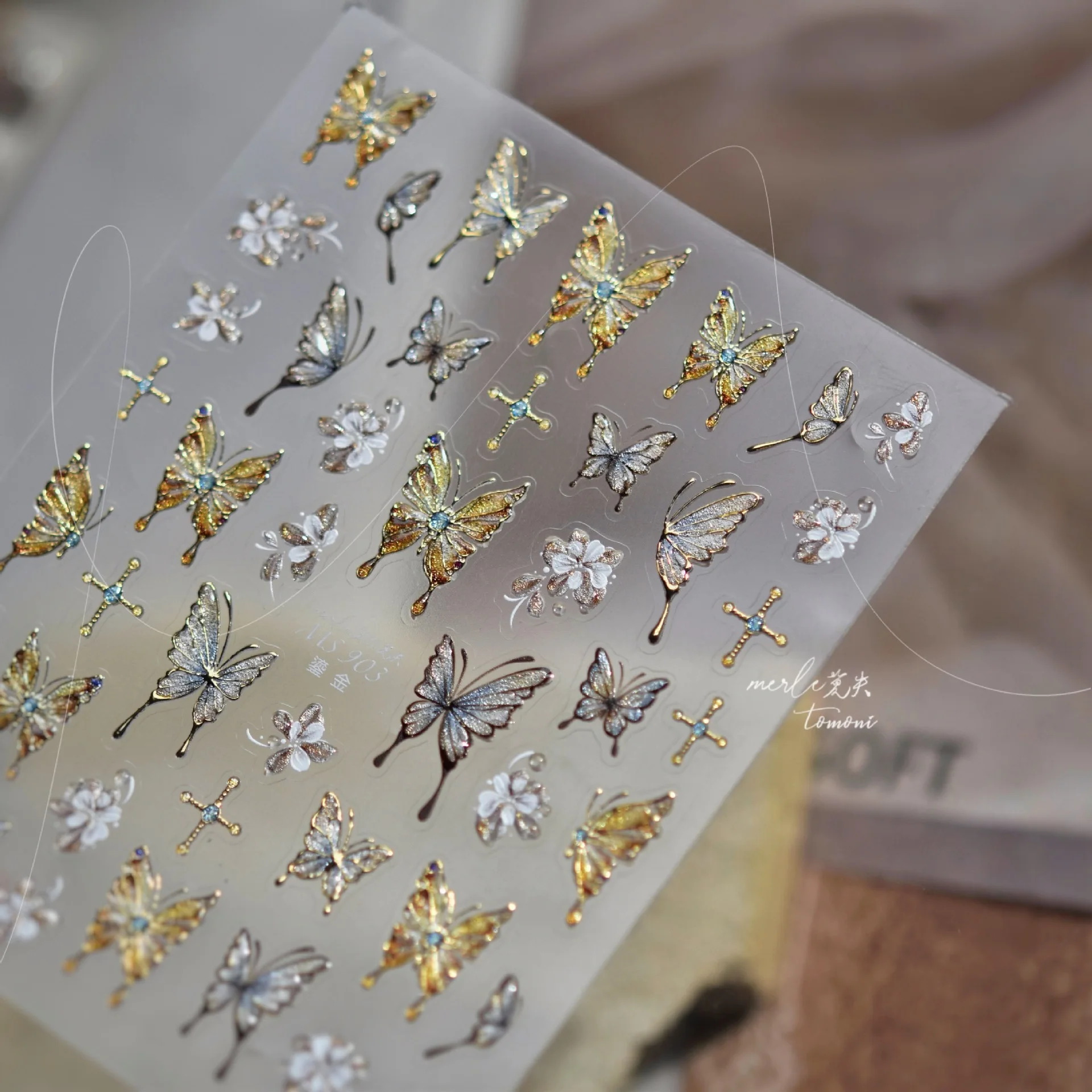 5D Relief vergoldetes Gelee Schmetterling Kreuz Nail Art Aufkleber Glitzer Gold Luxus Aufkleber für Maniküre DIY Charms Zubehör