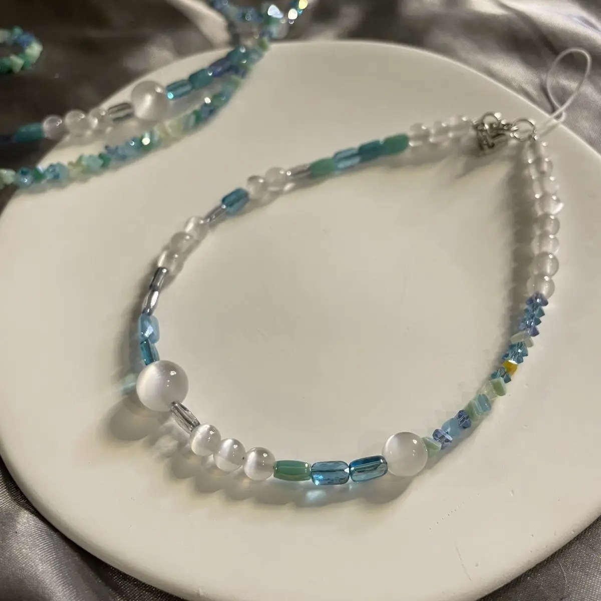 

Весенне-летний хит, элегантный винтажный ремешок с подвеской для телефона, роскошный яркий ремешок с имитацией нефрита CCD-камеры