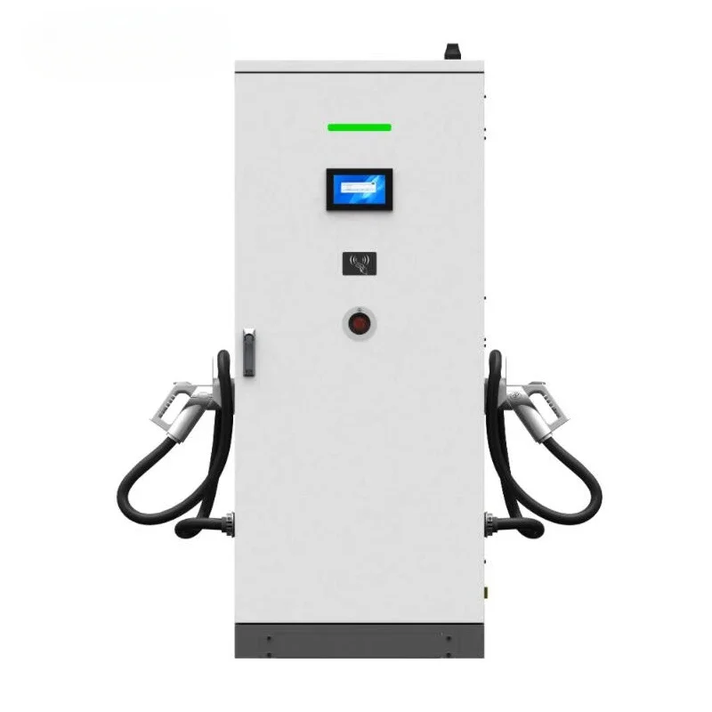 Type 1/Type 2/GB/T Op de vloer gemonteerd laadstation voor elektrische voertuigen 120KW Auto DC 12V EV Snellaadstation